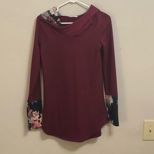 Marrón and floral sweater